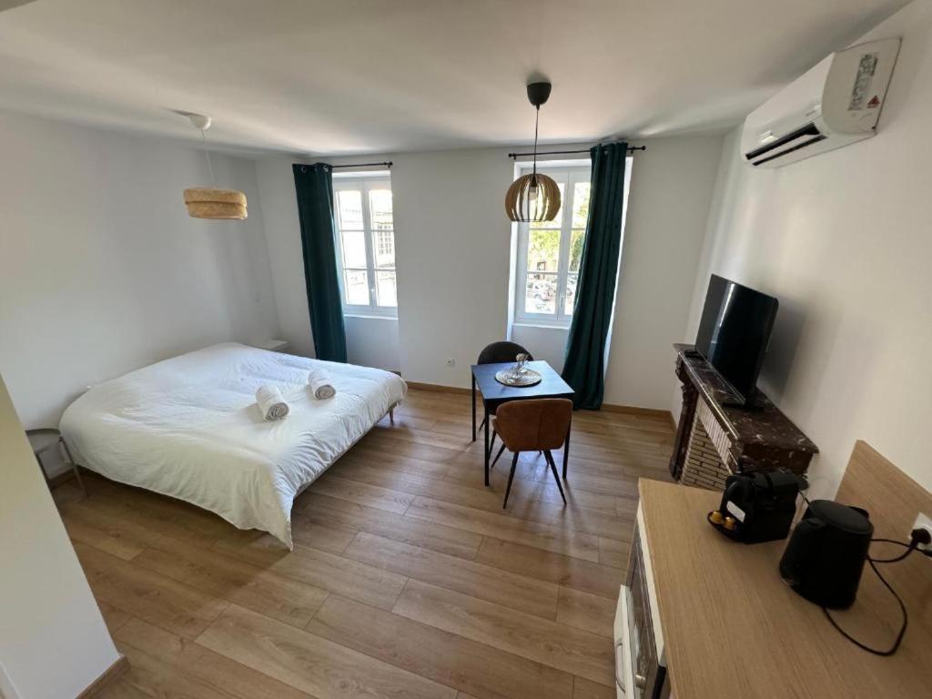 Comme A La Maison Crest Eksteriør billede